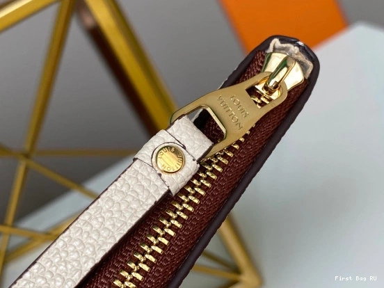 First bag ru LOUIS VUITTON POUCH DAILY 0818